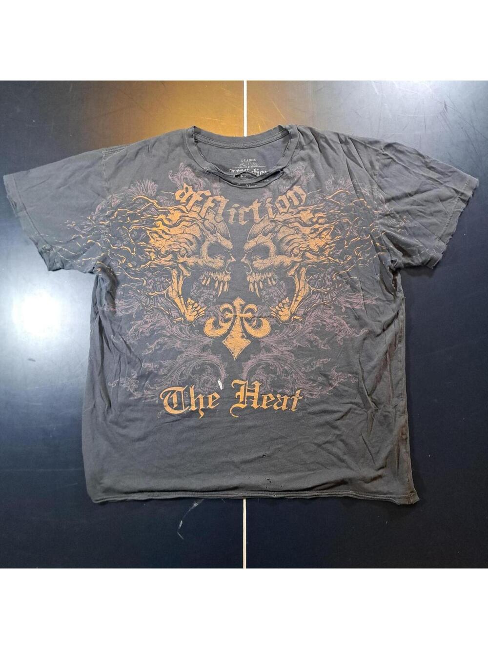 sick vintage affliction distressed grunge tee, super cool graphic. size XL